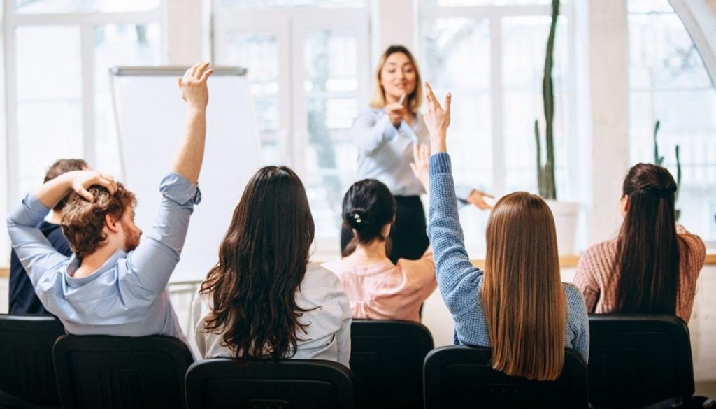 Cursos In-Company: Diseñados a la medida de las necesidades de formación de tu empresa en materias de sostenibilidad y cumplimiento